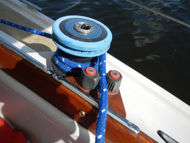 DY25 - Winsch Stb. - Bild 1