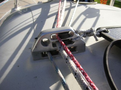 DY25-031.JPG (59.56 KiB) 7569 mal betrachtet Originalblock mit Unterbau - 2