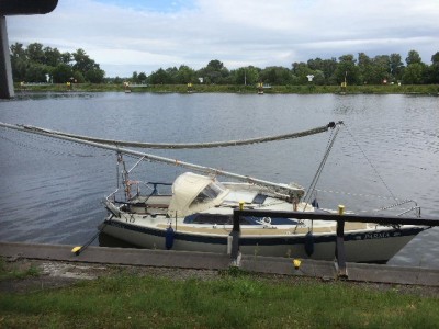 Wir warten auf die Schleuse