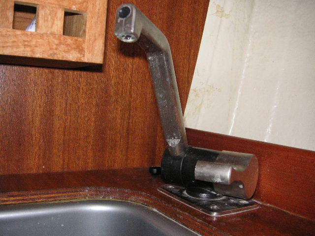 Pantry-2.JPG